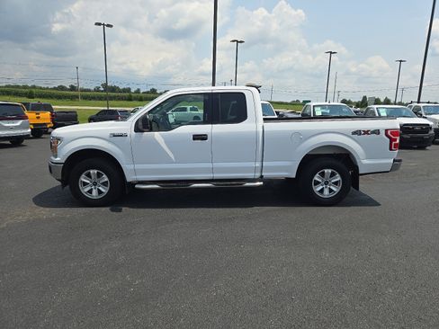 Used 2018 Ford F150 XLT image 2