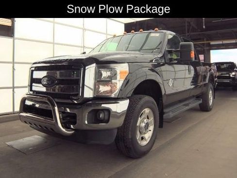 Used 2015 Ford F250 XLT AWD/4WD image 2