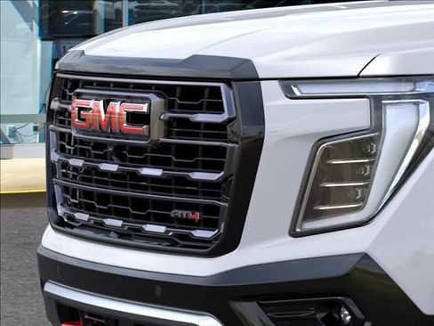 New 2026 GMC Yukon XL AT4 Ultimate AWD/4WD image 13