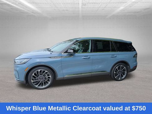 Used 2025 Lincoln Aviator Reserve w/ Equipment Group 201A AWD/4WD image 7