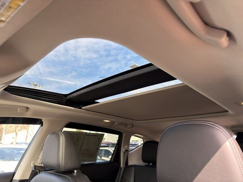 Certified 2022 Nissan Murano SL w/ SL Moonroof Package image 31