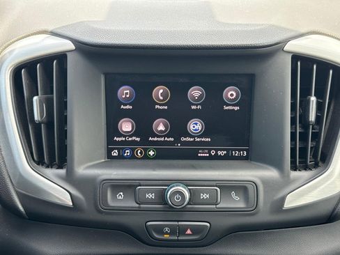 Used 2024 GMC Terrain SLE w/ Driver Convenience Package AWD/4WD image 11