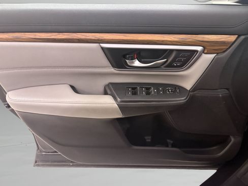 Used 2017 Honda CR-V Touring image 23