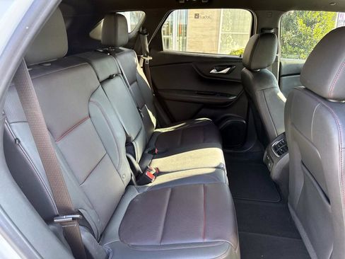 Used 2022 Chevrolet Blazer RS w/ Enhanced Convenience Package image 18