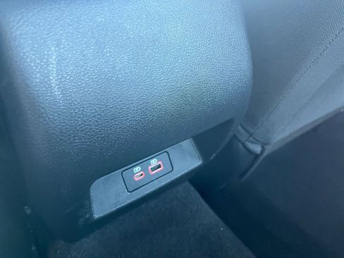 Used 2024 Nissan Altima 2.5 SV image 24