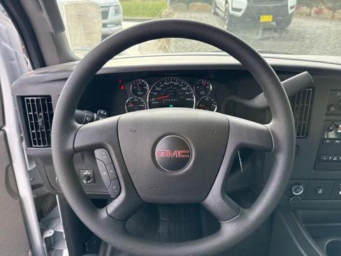 New 2024 GMC Savana 2500 w/ Driver Convenience Package RWD image 21