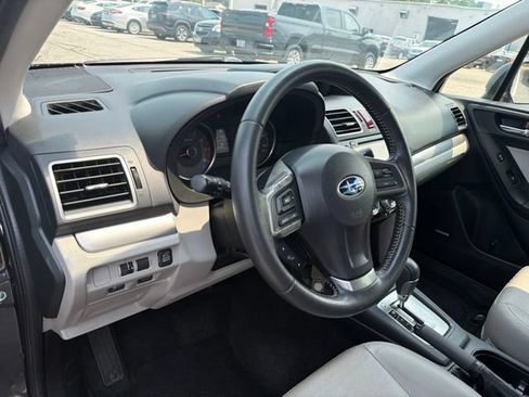 Used 2016 Subaru Forester 2.5i Limited AWD/4WD image 16