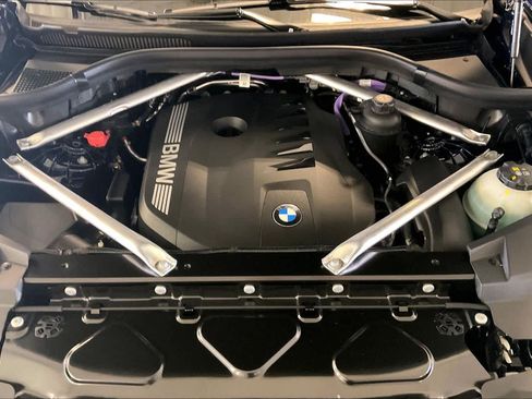 New 2026 BMW X5 xDrive40i AWD/4WD image 16