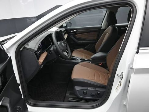 New 2026 Volkswagen Jetta SEL FWD image 9