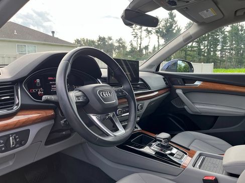 Used 2021 Audi Q5 2.0T Premium Plus AWD/4WD image 19