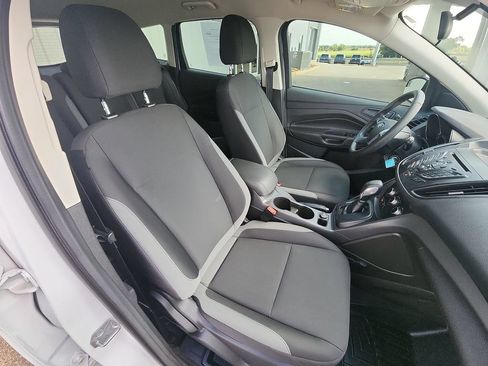 Used 2016 Ford Escape S FWD image 27