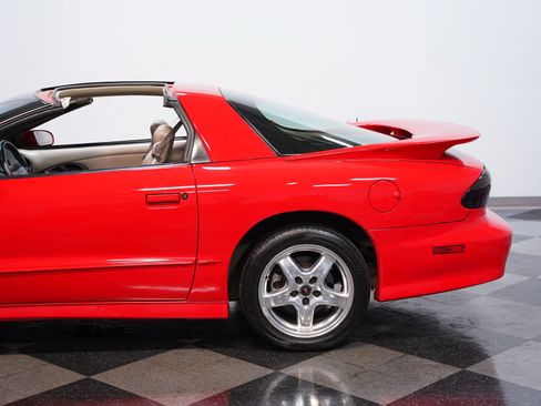 Used 2001 Pontiac Firebird Formula w/ Protection Group RWD image 20