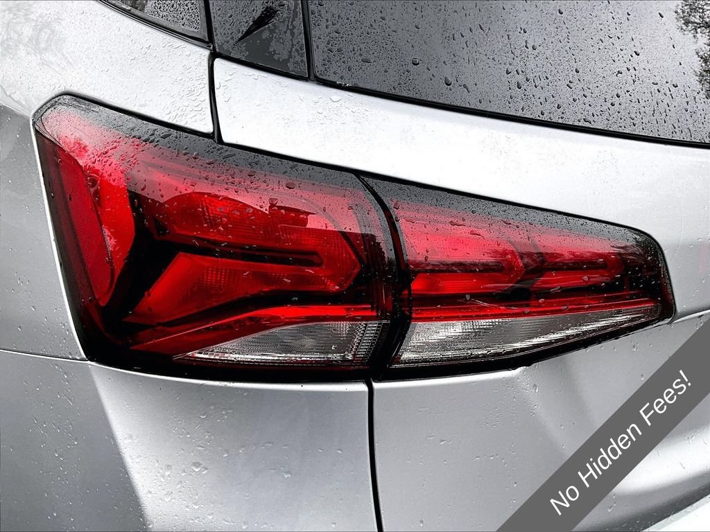 Used 2022 Chevrolet Equinox LS FWD image 24