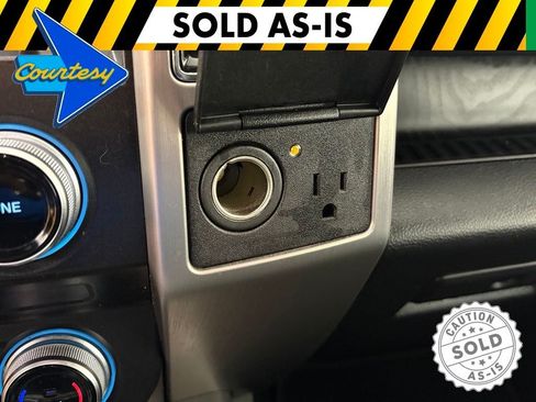 Used 2018 Ford F150 Platinum w/ Equipment Group 701A Luxury RWD image 29
