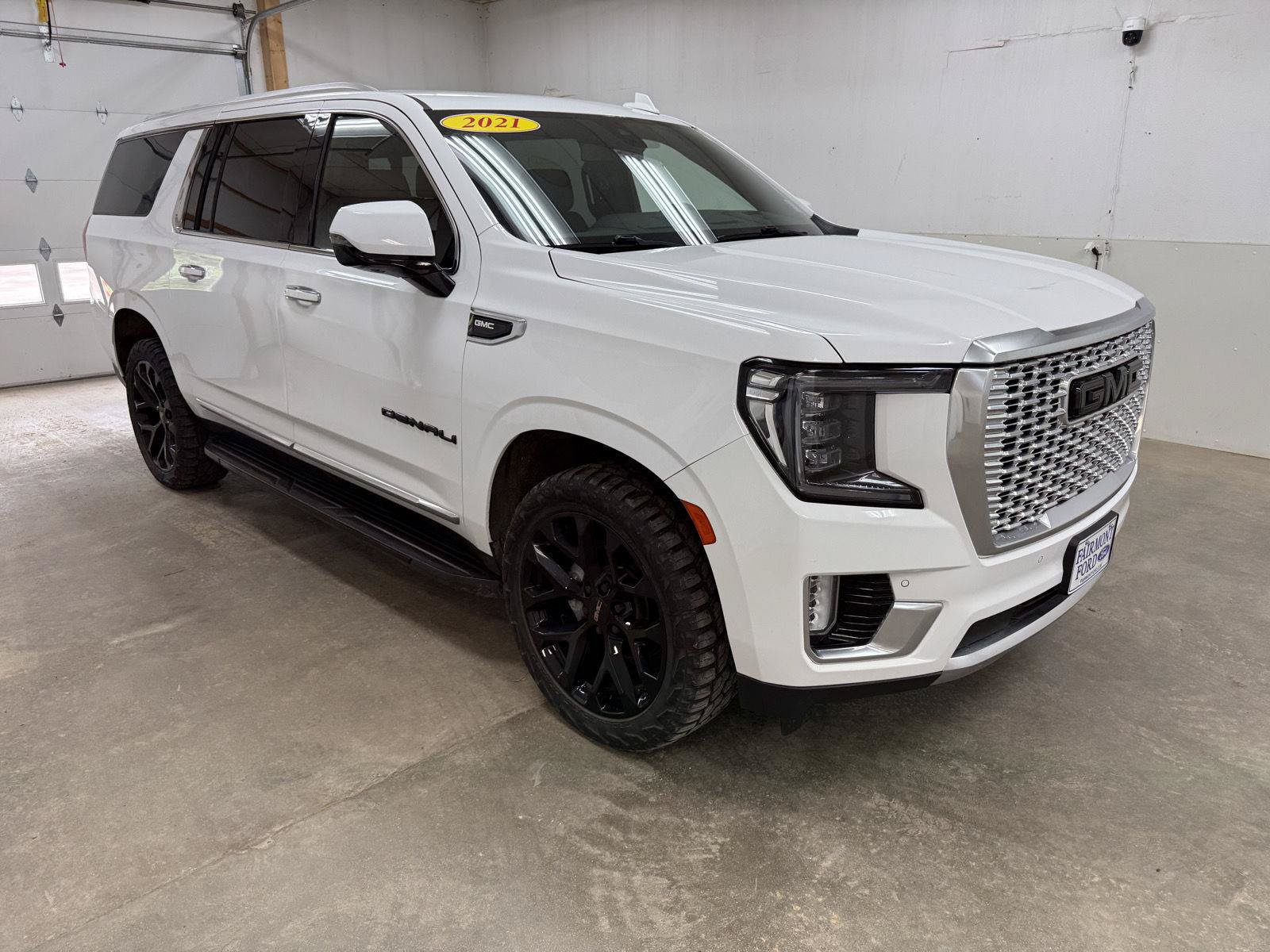 Used 2021 GMC Yukon XL Denali AWD/4WD image 2