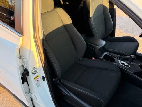 Used 2015 Toyota RAV4 XLE image 15