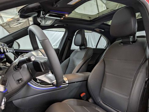 New 2025 Mercedes-Benz C 300 4MATIC Sedan image 25