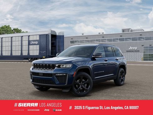 New 2026 Jeep Grand Cherokee Limited w/ Limited Altitude Package AWD/4WD image 1