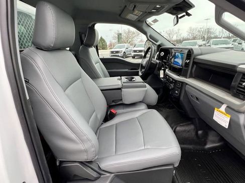 New 2025 Ford F550 4x4 Regular Cab Super Duty image 14
