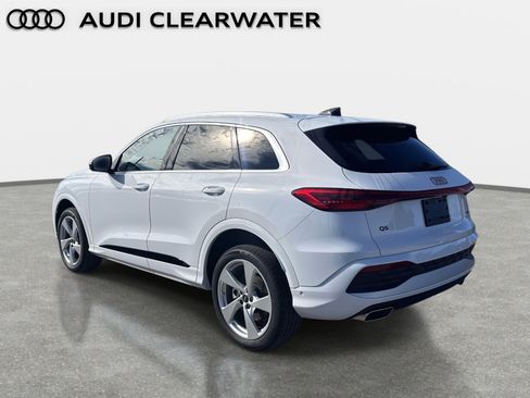 Used 2025 Audi Q5 Premium Plus w/ Premium Plus image 3