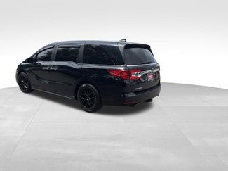 Used 2018 Honda Odyssey EX-L video 2