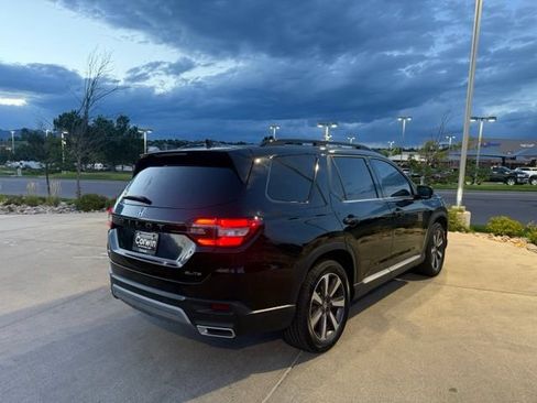 Used 2023 Honda Pilot Elite image 13