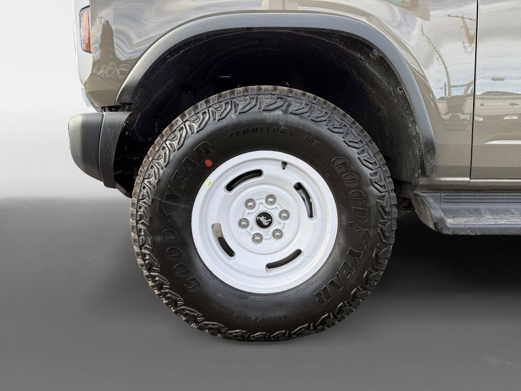 New 2026 Ford Bronco Heritage Edition AWD/4WD image 15