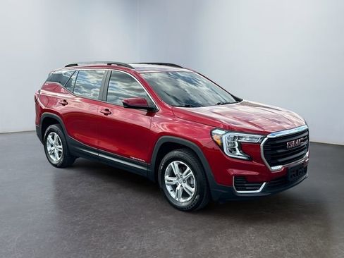 Used 2022 GMC Terrain SLE w/ Driver Convenience Package AWD/4WD image 7