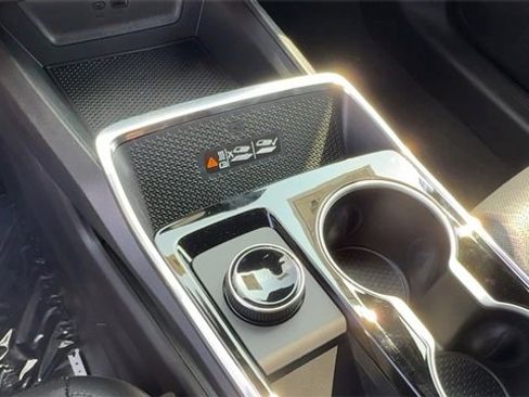 New 2026 Chevrolet Equinox LT w/ Convenience Package II image 14