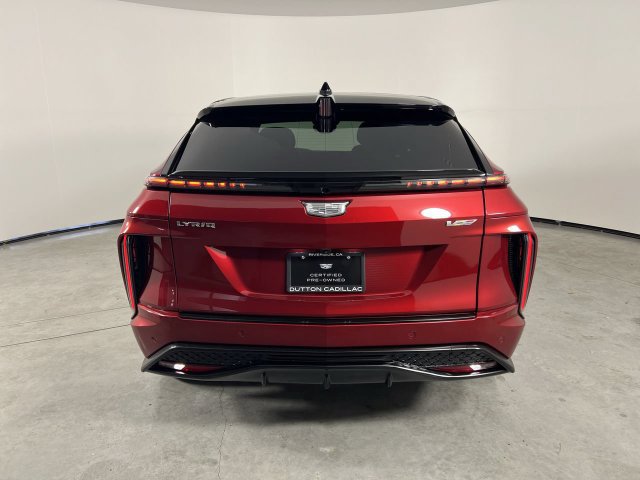 Used 2026 Cadillac Lyriq V w/ LPO, Floor Liner Package AWD/4WD image 7