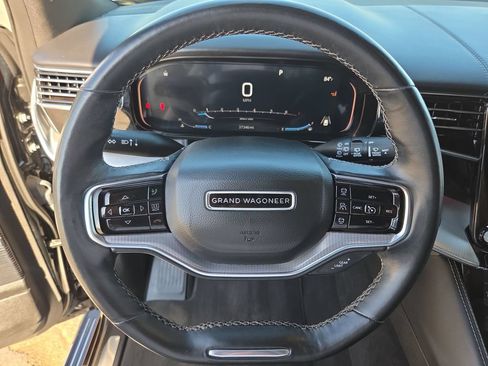 Used 2023 Jeep Grand Wagoneer 4WD image 21