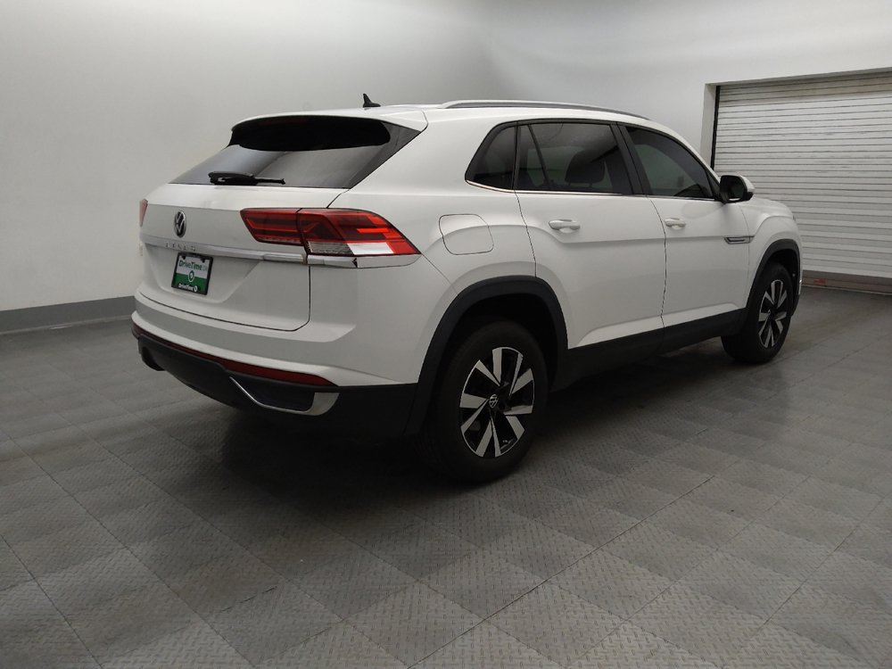 Used 2021 Volkswagen Atlas Cross Sport SE FWD image 9