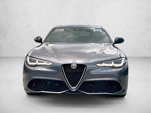 Used 2024 Alfa Romeo Giulia Ti w/ Performance Driving Package RWD image 3