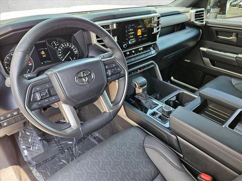 Used 2025 Toyota Tundra SR5 w/ SR5 Premium Package AWD/4WD image 12