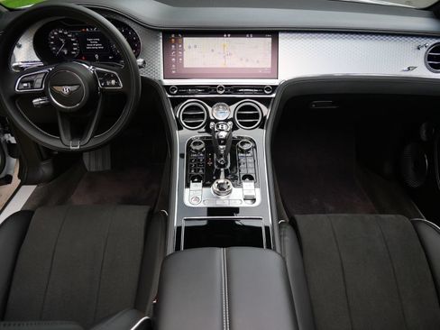 Used 2023 Bentley Continental GT V8 AWD/4WD image 4