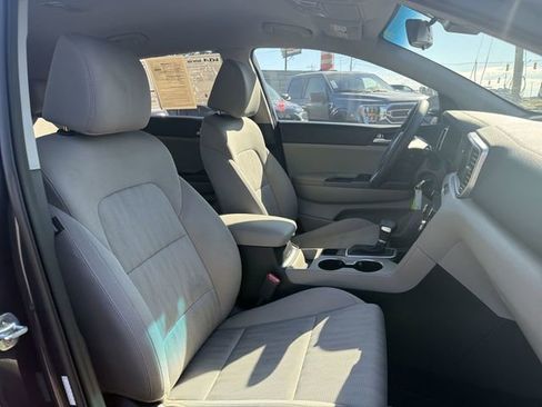 Certified 2022 Kia Sportage LX FWD image 23