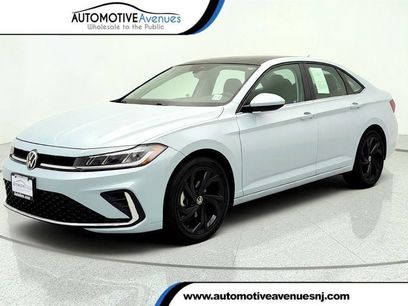 Used 2025 Volkswagen Jetta SE