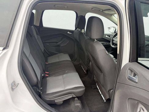 Used 2017 Ford Escape SE w/ SE Cold Weather Package image 13