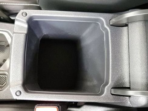 Used 2023 Volkswagen Tiguan SE R-Line image 52