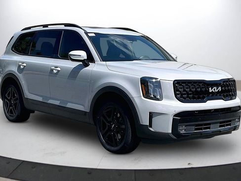 Used 2024 Kia Telluride SX Prestige X-Line AWD/4WD image 2