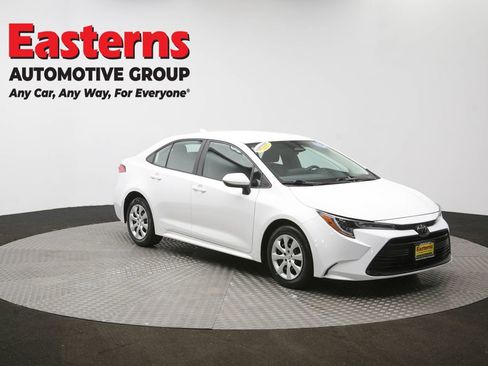 Used 2024 Toyota Corolla LE FWD image 47