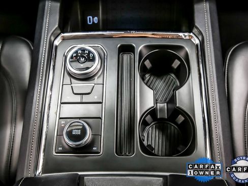 Used 2024 Ford Expedition Max XLT image 21