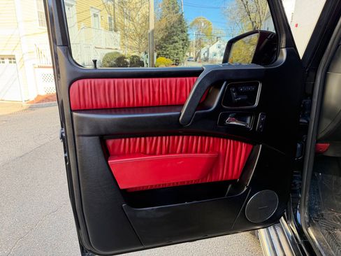 Used 2017 Mercedes-Benz G 550 image 17