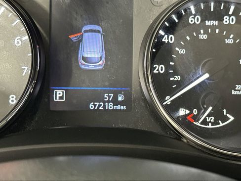 Used 2020 Nissan Rogue Sport SV FWD image 15