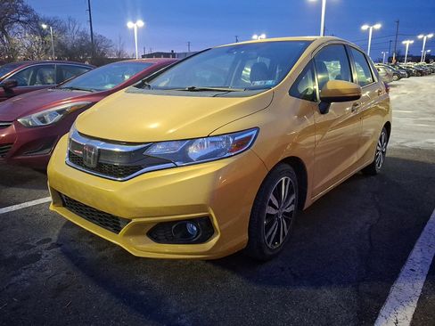 Used 2018 Honda Fit EX image 2