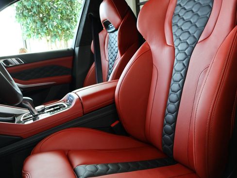 New 2025 BMW X5 M Competition w/ Executive Package image 7