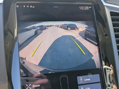 Used 2021 Volvo XC90 T5 Momentum w/ Protection Package Premier image 18