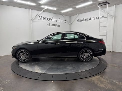 Used 2026 Mercedes-Benz C 300 Sedan image 4