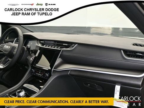 New 2025 Jeep Grand Cherokee Altitude image 53