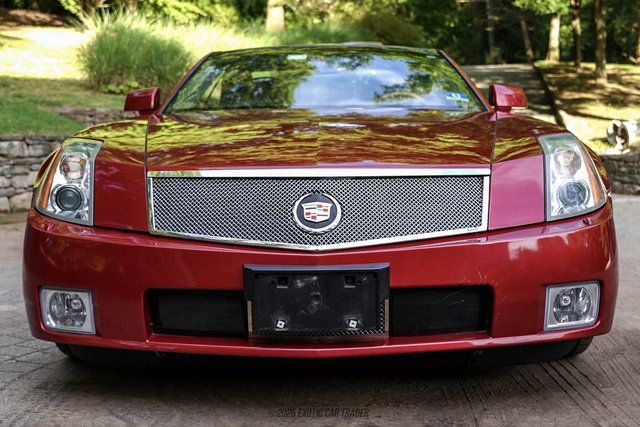 Used 2004 Cadillac XLR RWD image 21